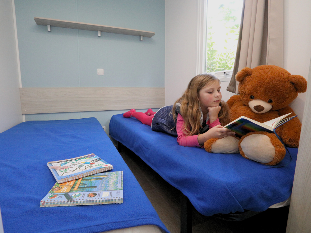 Camping-Paradis-en-Baie-de-Somme-Le-Val-de-Trie-Camping-avec-piscine-et-animations-4-etoiles-en-Picardie-Location-Cosy-Confort-4 Cottage cosy confort