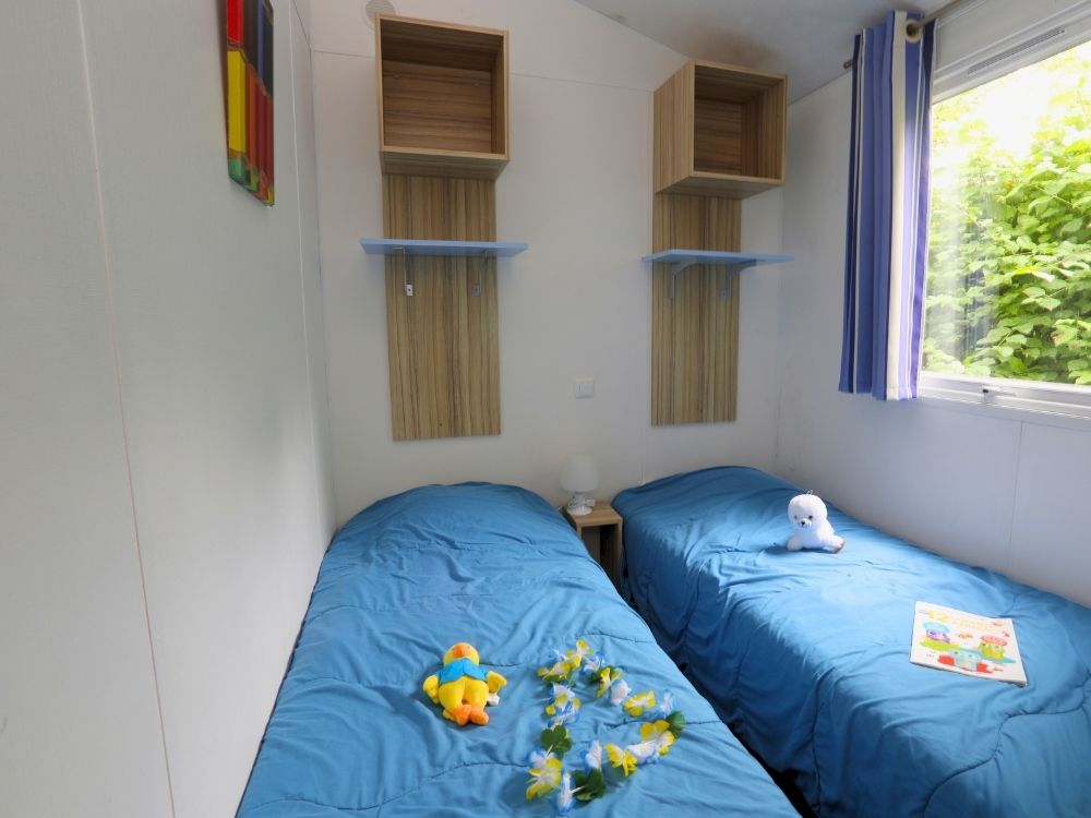 Camping-Paradis-en-Baie-de-Somme-Le-Val-de-Trie-Camping-avec-piscine-et-animations-4-etoiles-en-Picardie-Location-Cosy-Famille-1 Cottage Cosy Famille