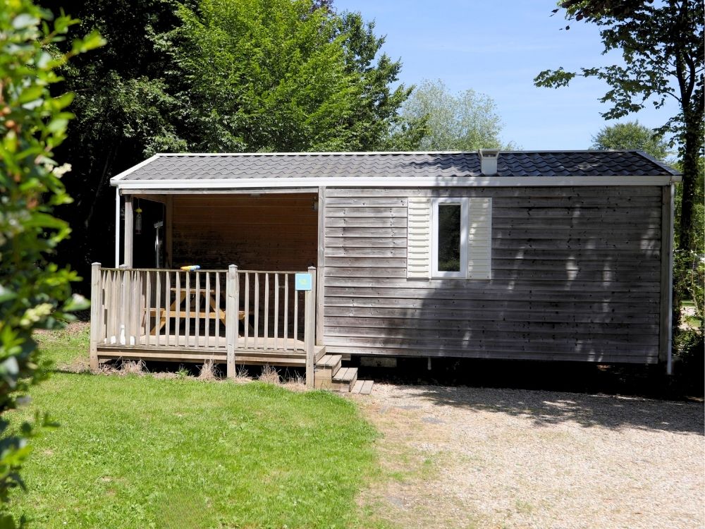 Camping-Paradis-in-Somme-Bay-Le-Val-de-Trie-Campsite-with-Pool-and-Activities-4-Star-in-Picardy-Cosy-Comfort-Rental-1 Cottage cosy confort